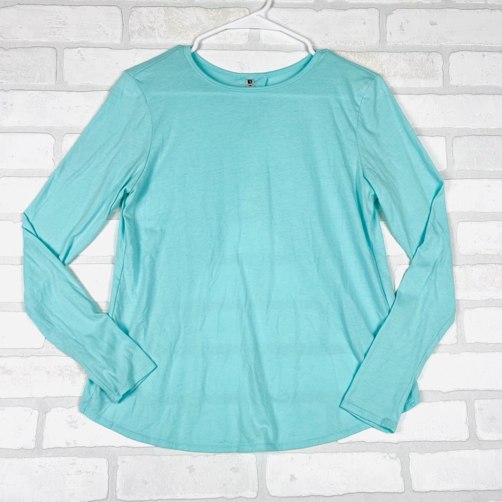Fabletics XS Long Sleeve Top Open Back Activewear Tee Athletic Shirt